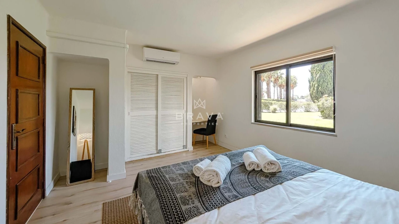 Apartamento T2 para Venda em Albufeira e Olhos de Água Foto 15