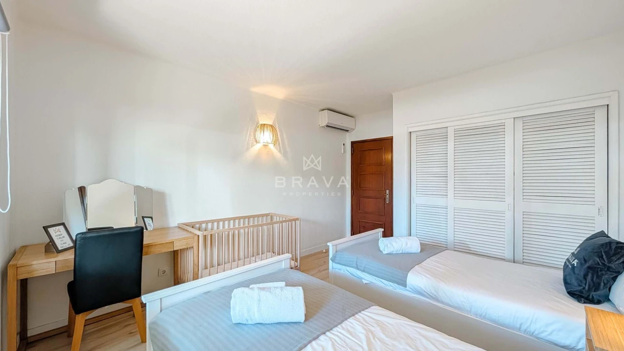 Apartamento T2 para Venda em Albufeira e Olhos de Água Foto 23