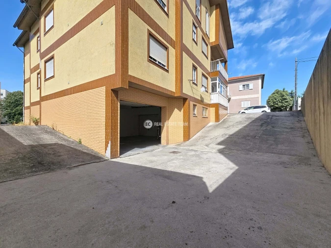 Apartamento T2 para Venda em Esgueira Foto 25