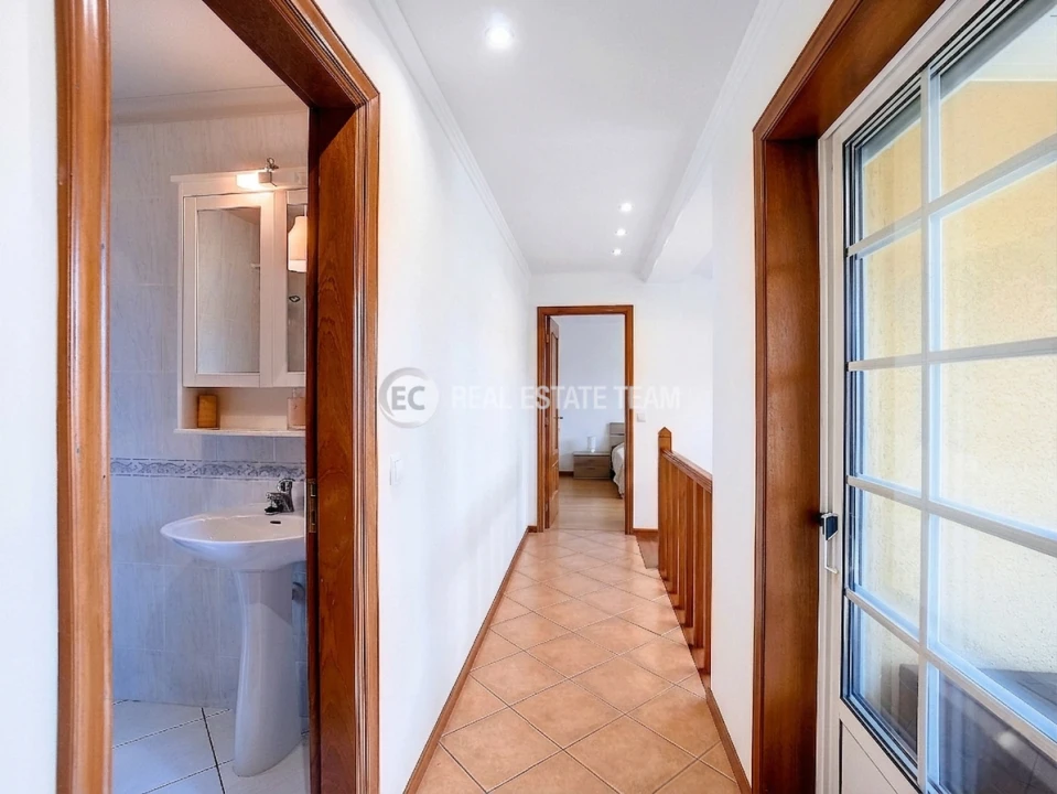 Apartamento T2 para Venda em Esgueira Foto 15