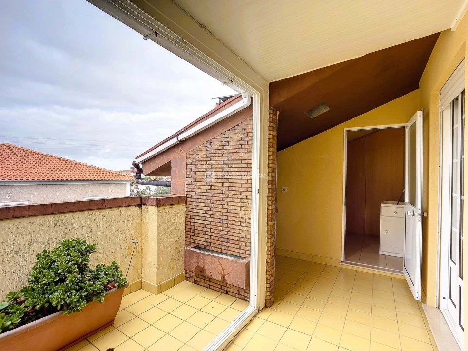 Apartamento T2 para Venda em Esgueira Foto 17