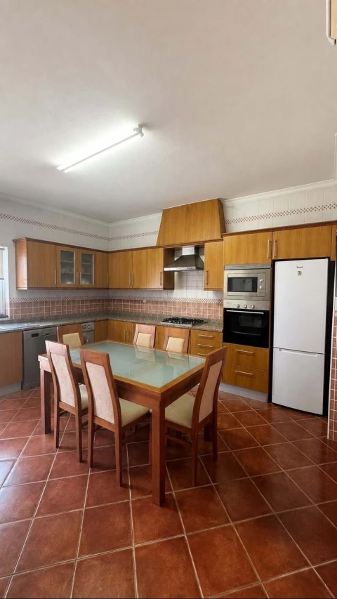 Moradia T4 para Venda em Pedrogão