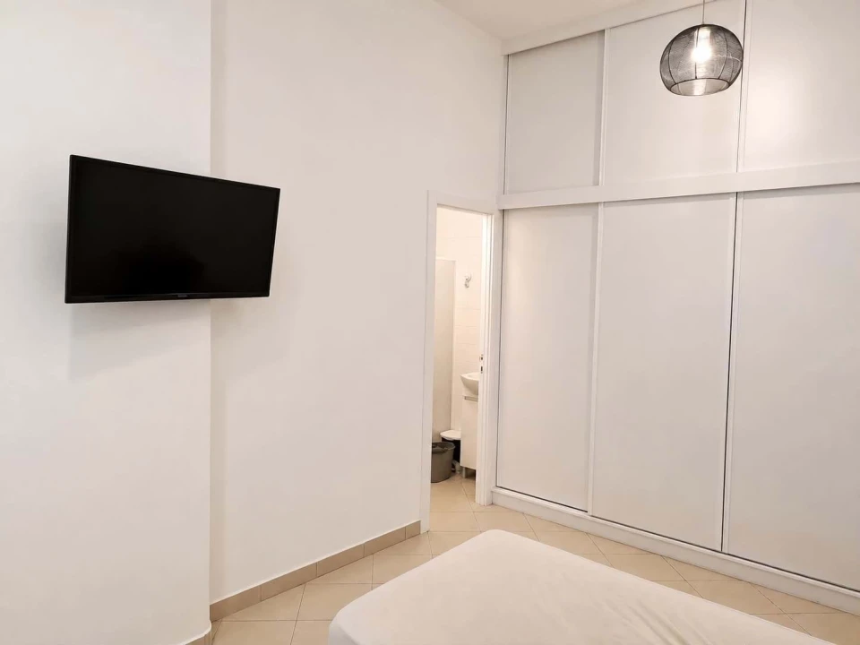 Apartamento T2 para Venda em Faro (Sé e São Pedro) Foto 3