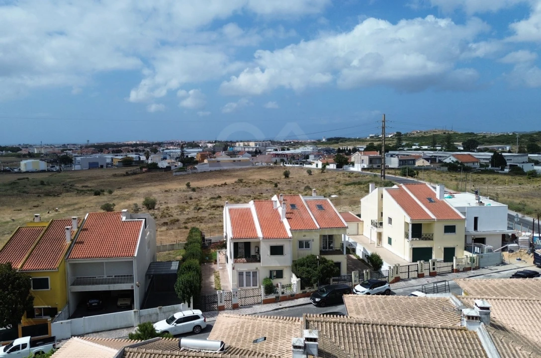 Moradia T5 para Venda em São Domingos de Rana Foto 50