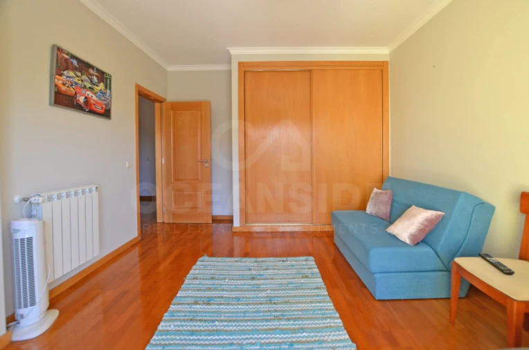 Moradia T4 para Venda em São Domingos de Rana Foto 22