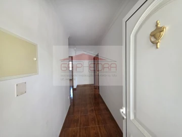 Moradia T2 para Venda em Abragão