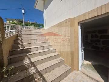 Moradia T2 para Venda em Abragão
