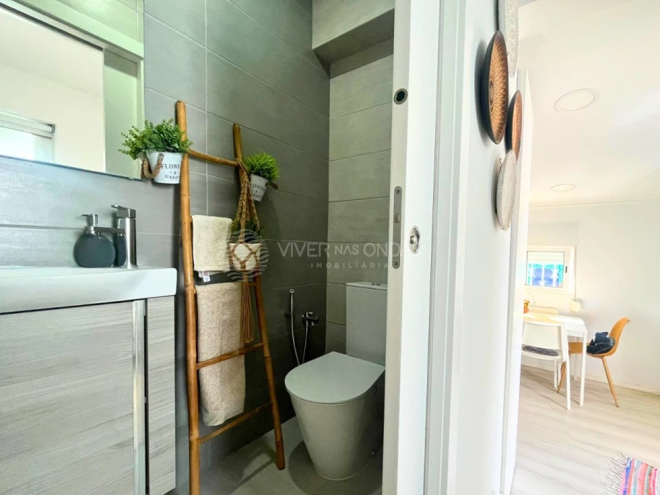 Apartamento T2 para Venda em Costa da Caparica Foto 8
