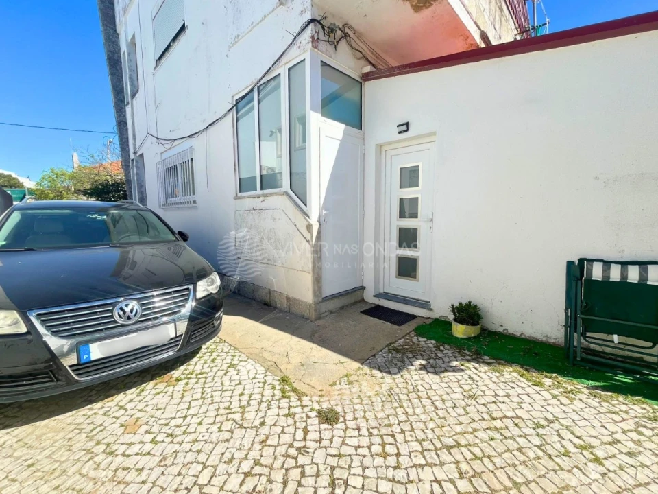 Apartamento T2 para Venda em Costa da Caparica Foto 27