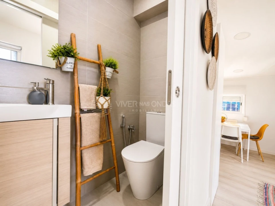 Apartamento T2 para Venda em Costa da Caparica Foto 10