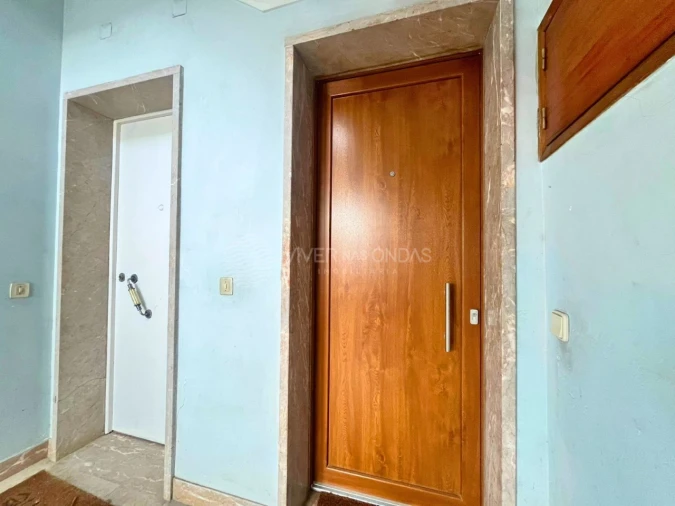 Apartamento T2 para Venda em Costa da Caparica Foto 25