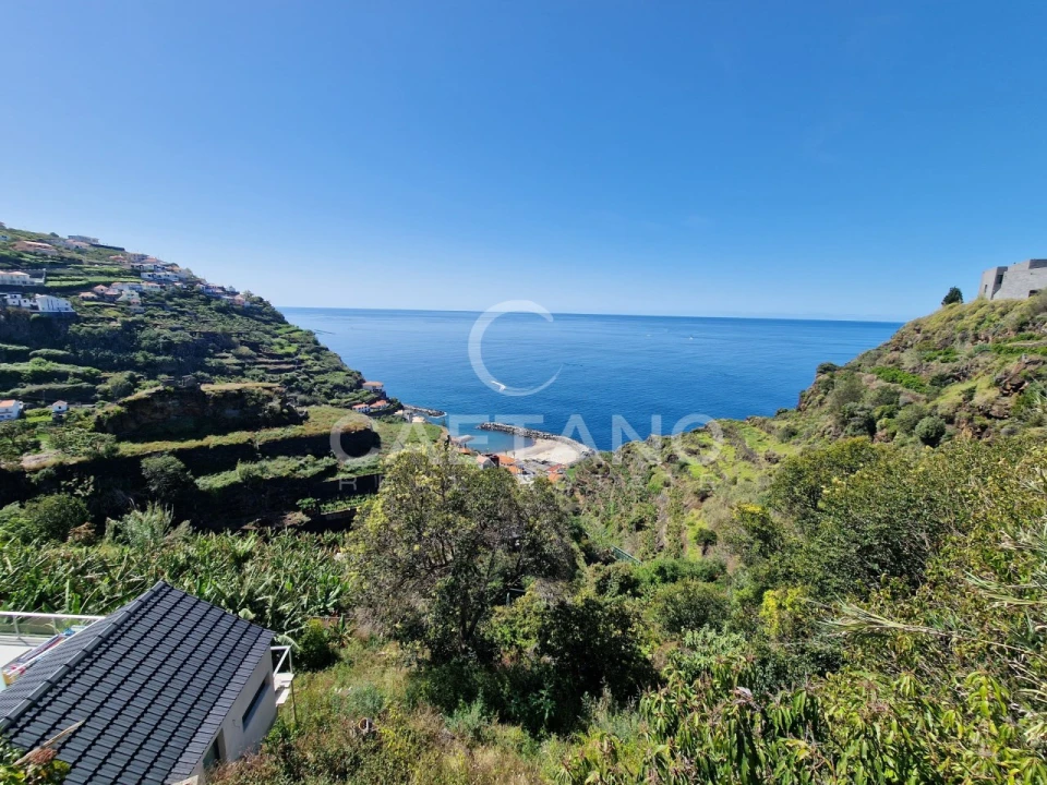 Moradia T3 para Venda em Calheta Foto 8
