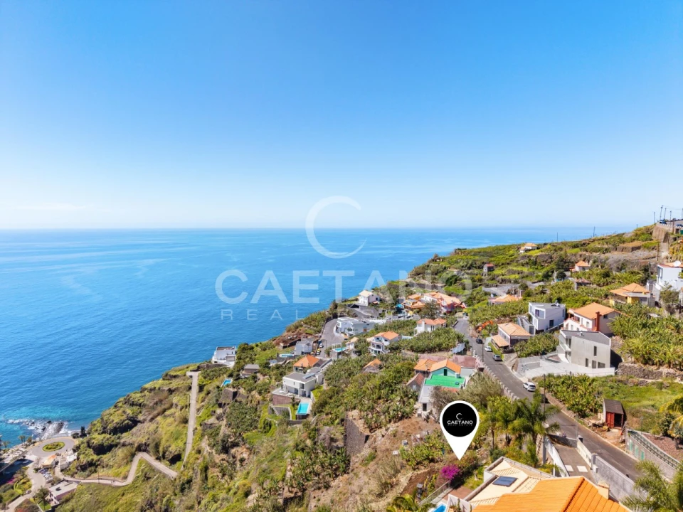 Moradia T3 para Venda em Calheta Foto 16