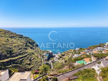Moradia T3 para Venda em Calheta