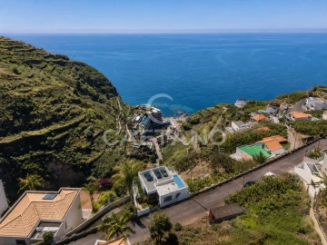 Moradia T3 para Venda em Calheta