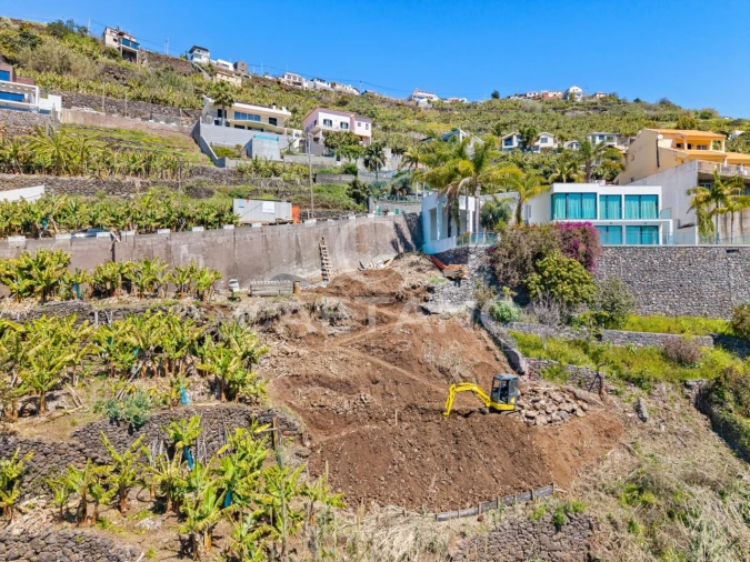 Moradia T3 para Venda em Calheta Foto 18