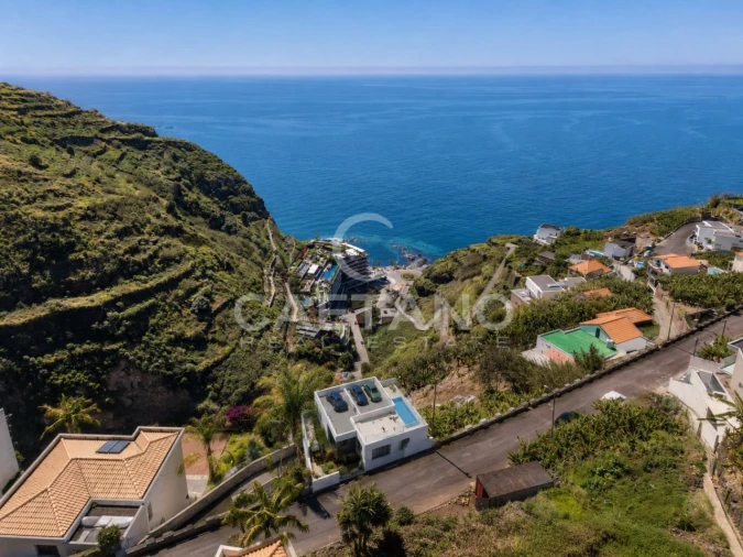 Moradia T3 para Venda em Calheta Foto 8