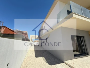 Moradia T3 para Venda em Fernao Ferro