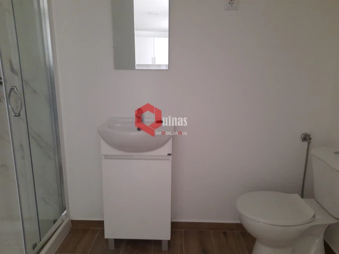 Apartamento T1 para Arrendamento em Sabugal e Aldeia de Santo António Foto 13
