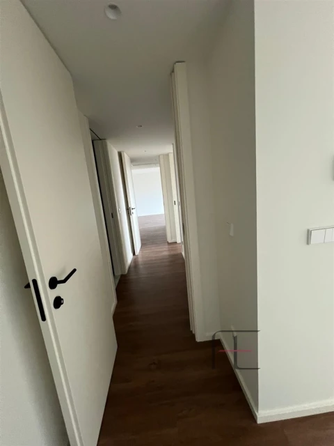 Apartamento T2 para Venda em Mafamude e Vilar do Paraíso