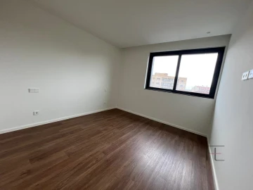 Apartamento T2 para Venda em Mafamude e Vilar do Paraíso