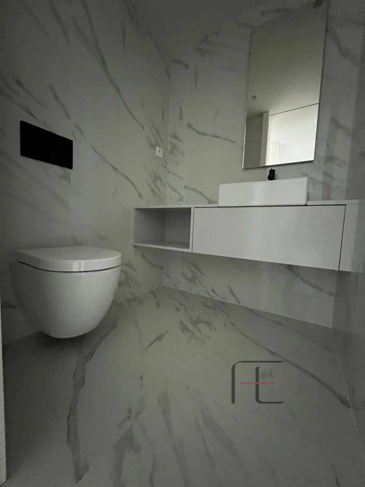 Apartamento T2 para Venda em Mafamude e Vilar do Paraíso Foto 21
