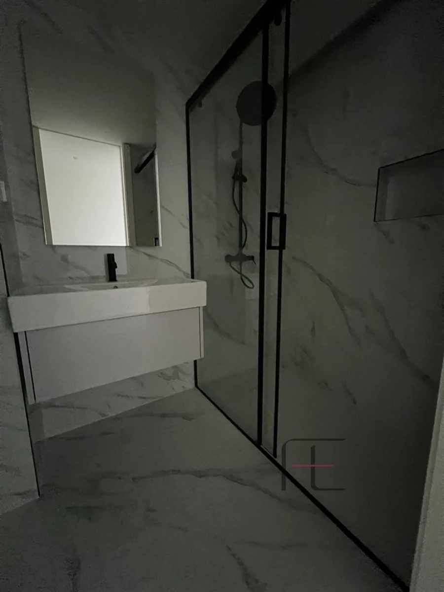 Apartamento T2 para Venda em Mafamude e Vilar do Paraíso Foto 19