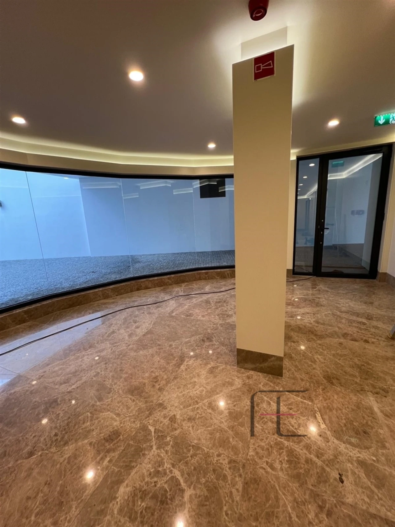 Apartamento T2 para Venda em Mafamude e Vilar do Paraíso Foto 23
