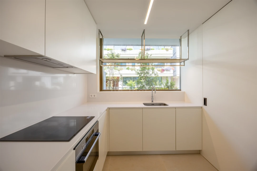 Apartamento T2 para Venda em Aldoar, Foz do Douro e Nevogilde Foto 5
