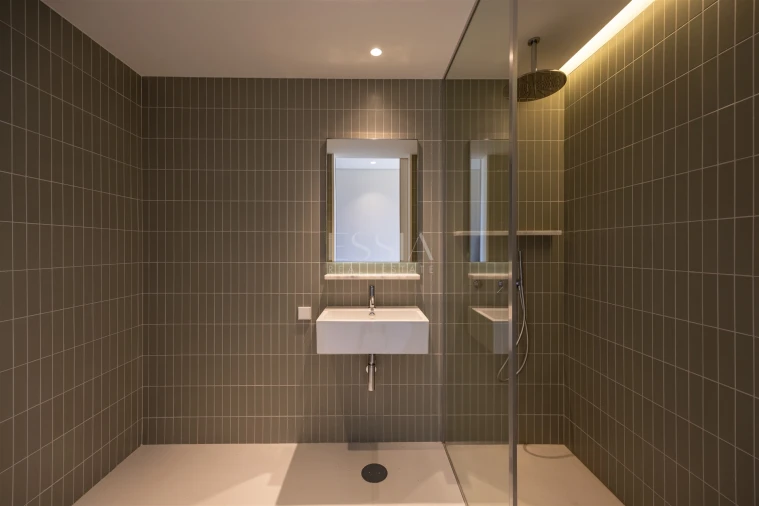 Apartamento T2 para Venda em Aldoar, Foz do Douro e Nevogilde Foto 38