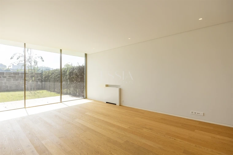 Apartamento T2 para Venda em Aldoar, Foz do Douro e Nevogilde Foto 13