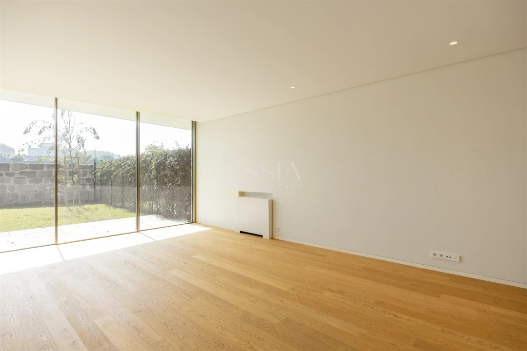 Apartamento T2 para Venda em Aldoar, Foz do Douro e Nevogilde Foto 13