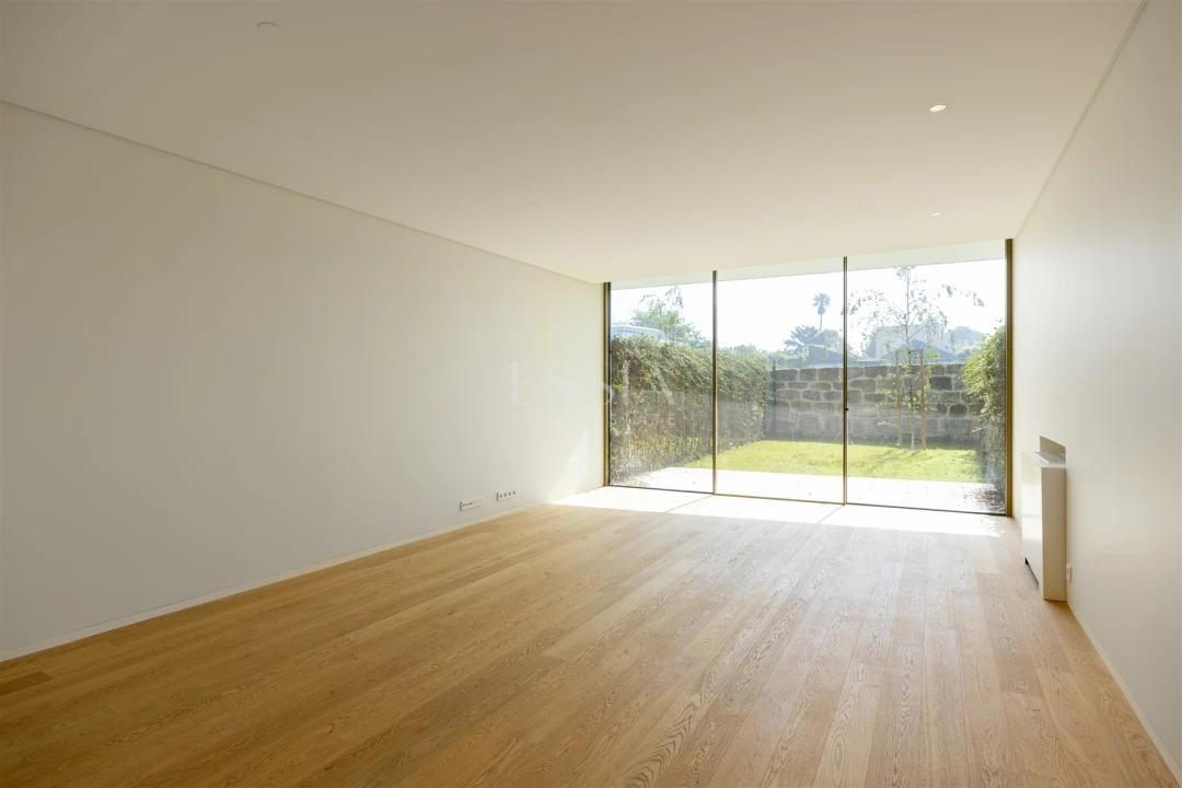 Apartamento T2 para Venda em Aldoar, Foz do Douro e Nevogilde Foto 11
