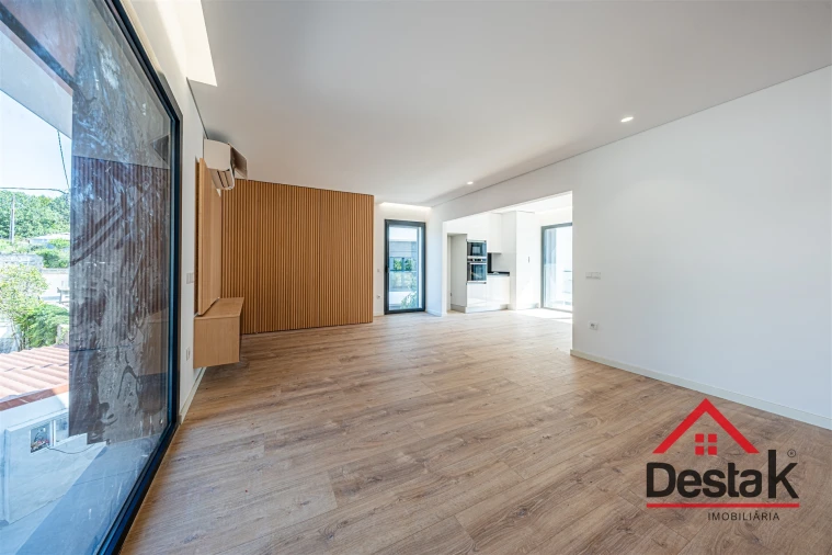 Apartamento T2 para Venda em Viseu Foto 2