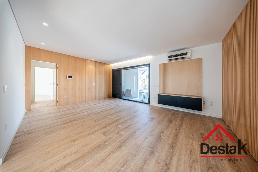 Apartamento T2 para Venda em Viseu Foto 4