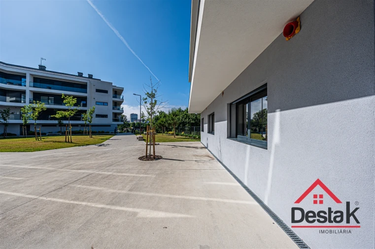 Apartamento T2 para Venda em Viseu Foto 11