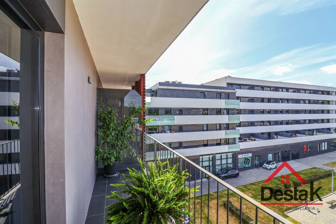 Apartamento T5 para Venda em Viseu Foto 17
