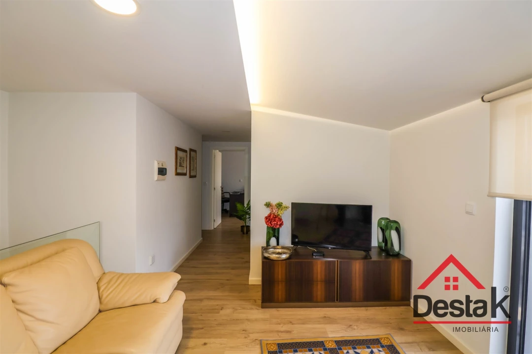 Apartamento T5 para Venda em Viseu Foto 24