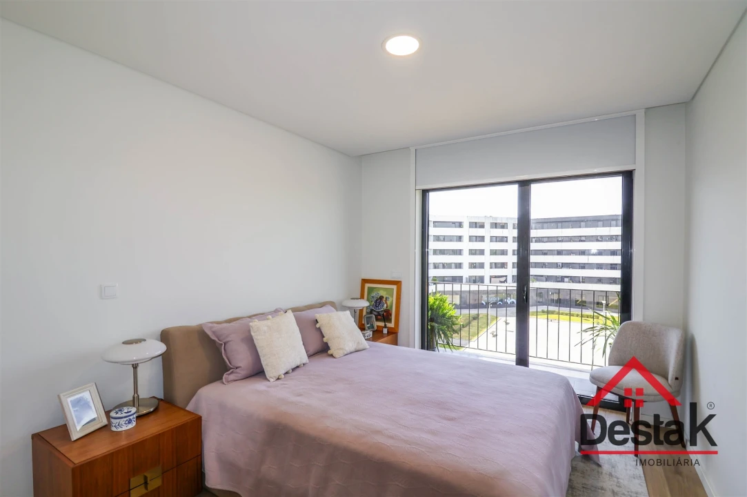 Apartamento T5 para Venda em Viseu Foto 15