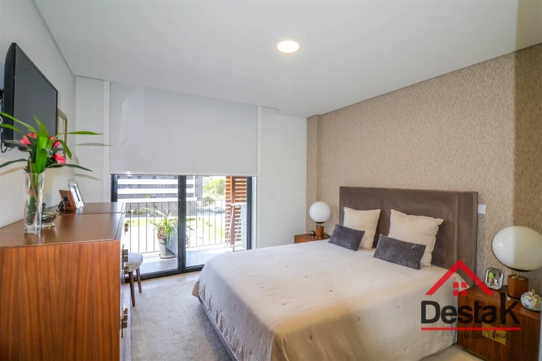 Apartamento T5 para Venda em Viseu Foto 19