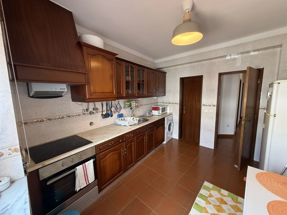 Apartamento T1 para Venda em Cadaval e Pêro Moniz Foto 7