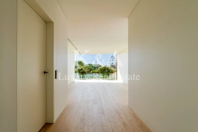 Apartamento T4 para Venda em Aldoar, Foz do Douro e Nevogilde