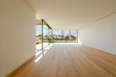 Apartamento T4 para Venda em Aldoar, Foz do Douro e Nevogilde