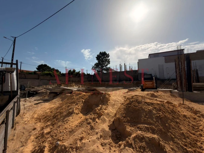 Moradia T3 para Venda em Fernao Ferro Foto 5