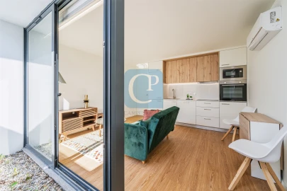 Apartamento T1 para Venda em Paranhos