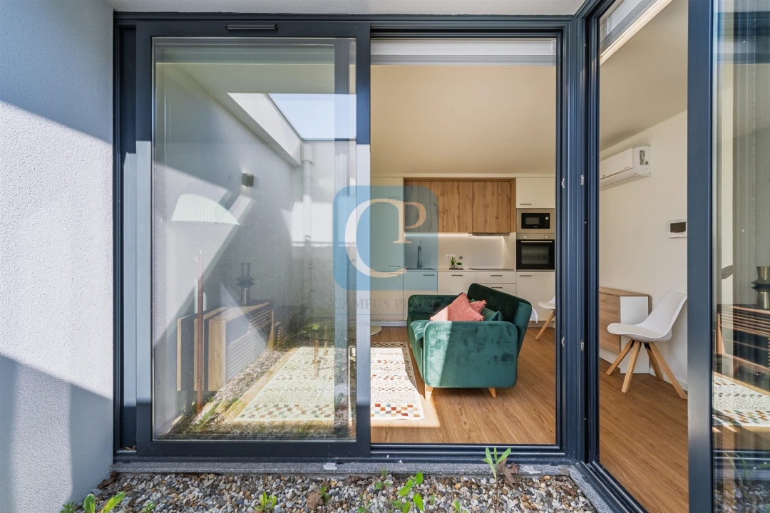 Apartamento T1 para Venda em Paranhos Foto 8