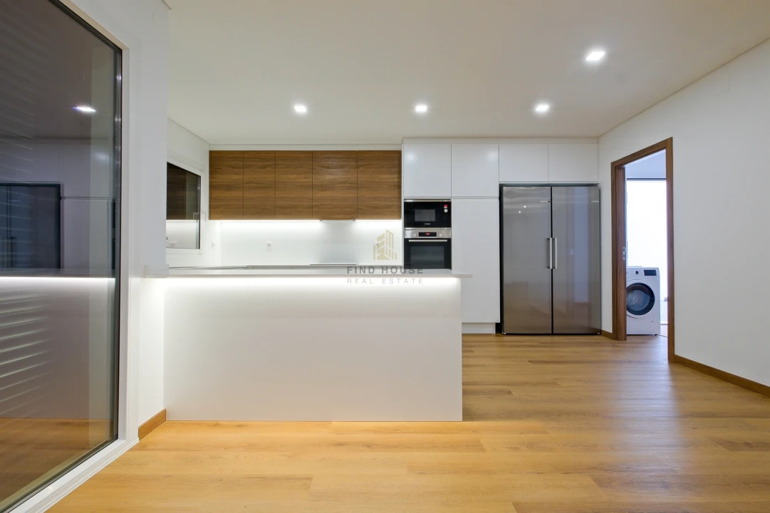 Moradia T4 para Venda em Rio de Mouro Foto 21