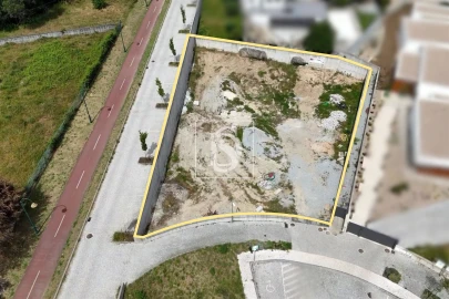 Terreno para Venda em Repeses e São Salvador