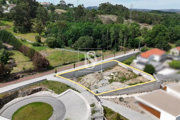Terreno para Venda em Repeses e São Salvador Foto 3