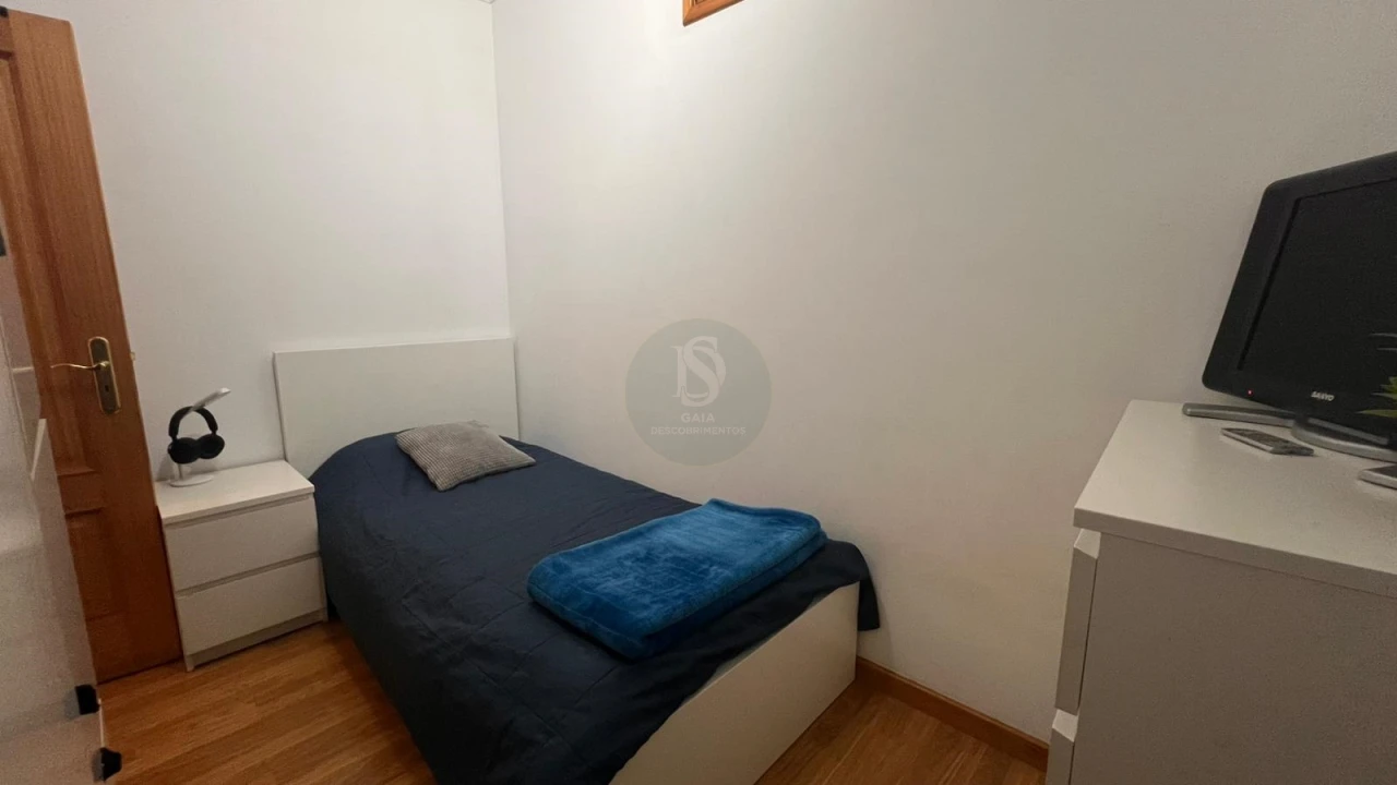 Apartamento T2 para Venda em Oliveira do Douro Foto 26